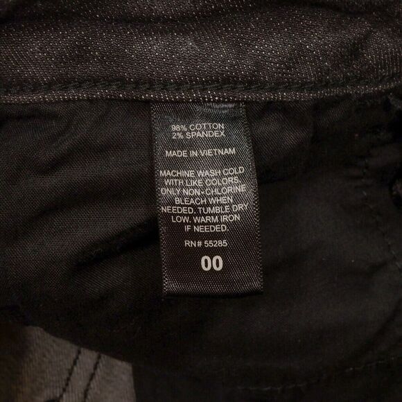 Express Shorts Juniors 00 Mid Rise Charcoal Wash Raw Hem Stretch Measures W28 - Picture 4 of 7